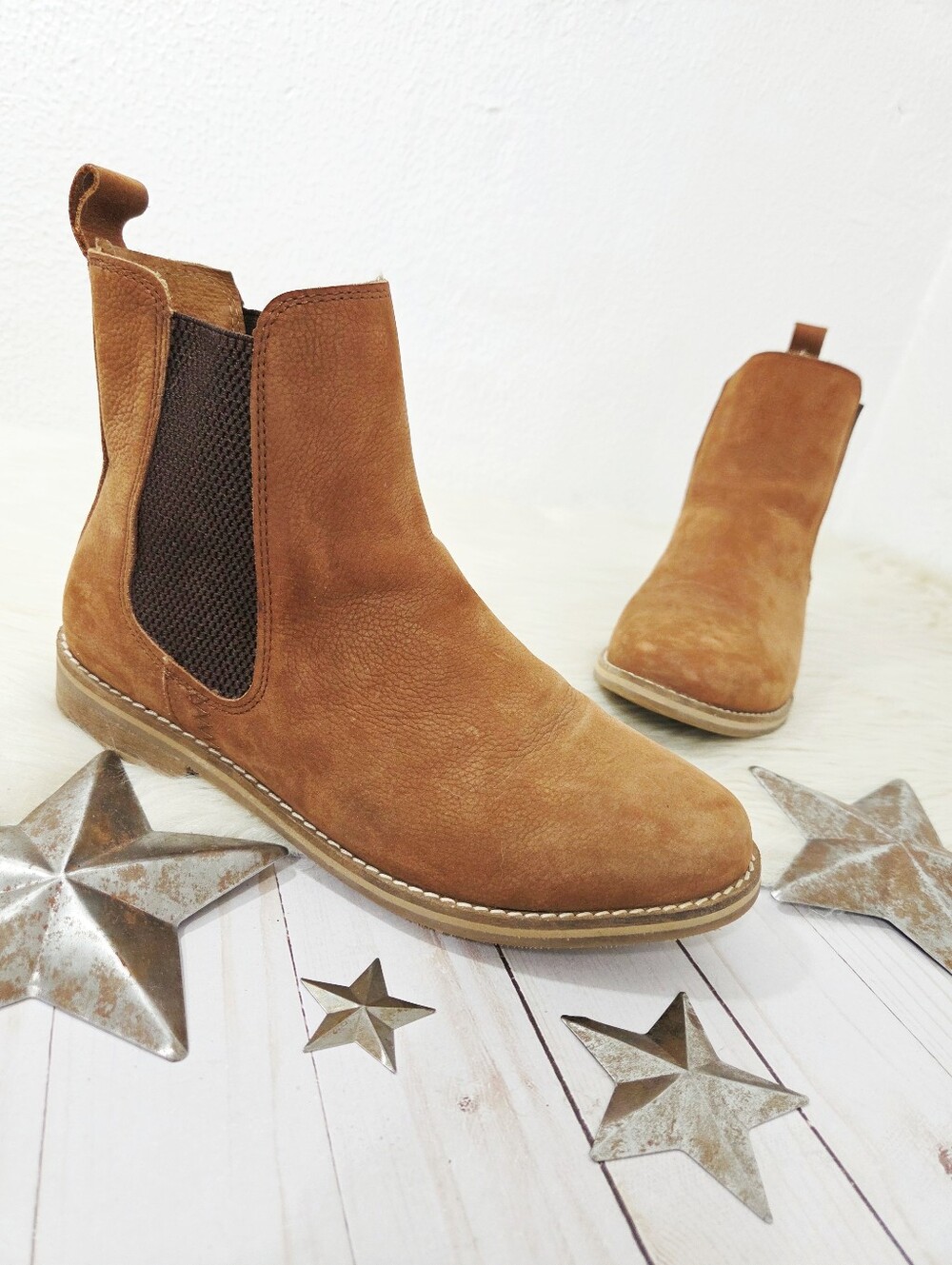 Hari Mari Midland Suede Chelsea Boot camel brown leather women's size 8